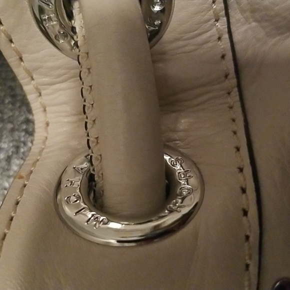 Women's Michael Kors Hobo Handbag; Cream and Silver; Size  18x14 with 8" Handles - Picture 3 of 12